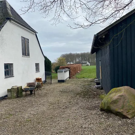 Apartment 2 Vaerelses Taet Pa Og Taet Pa Naturen Pa Tasinge